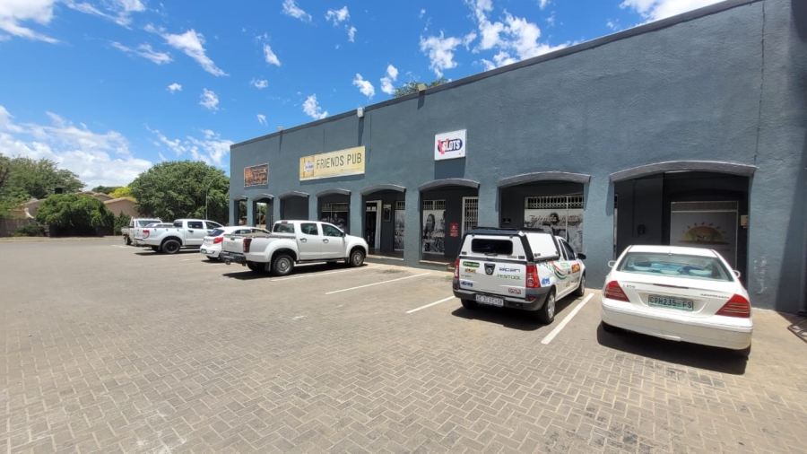 Commercial Property for Sale in Fichardt Park Free State